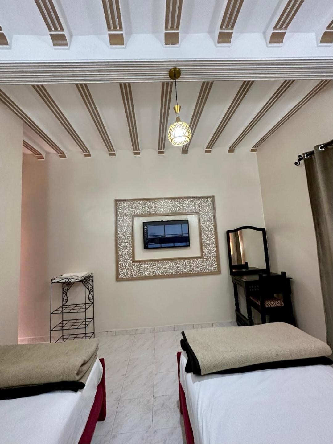 Hotel Zaghro Tajda 外观 照片